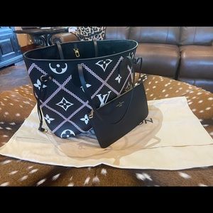 Louis Vuitton malletage flower monogram